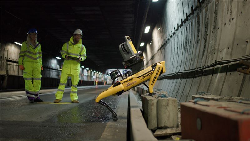 Mace, the global consultancy and construction company, and Heathrow Airport have employed ‘Dave’, a robotic dog, in a bid to improve efficiency and safety on major construction projects. 