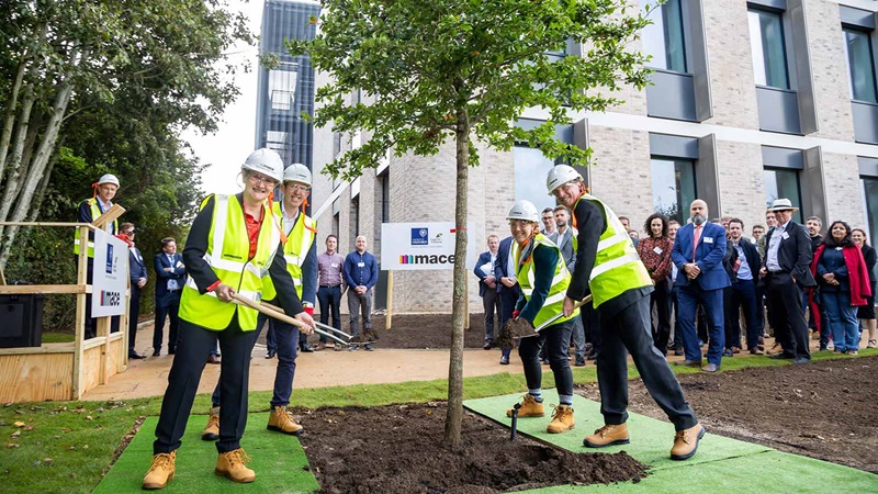 Tree planted at Begbroke Science Park to mark structural completion of new University science buildings