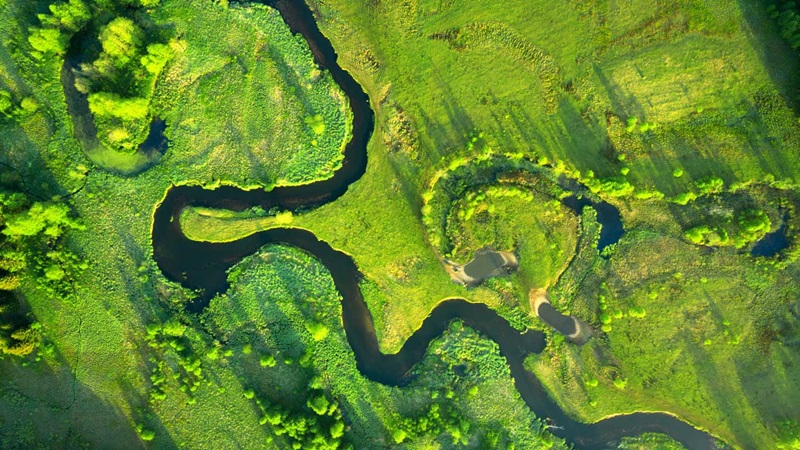 Countryside_Green-River